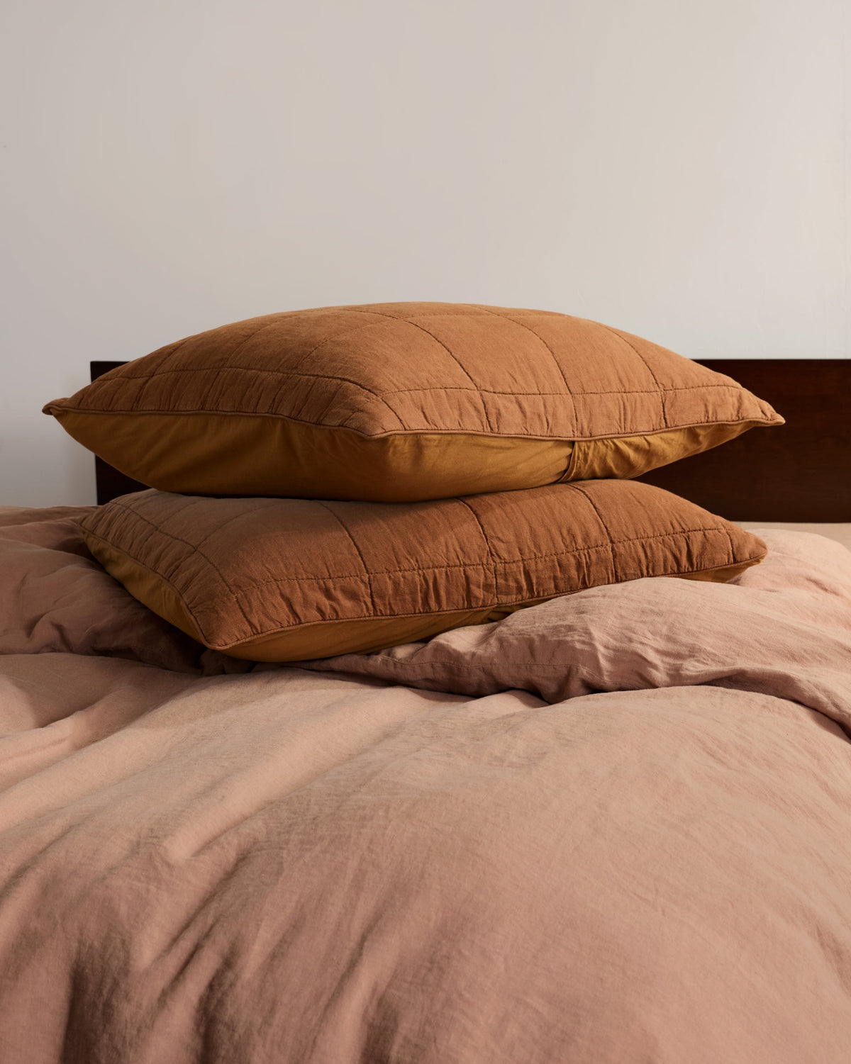 Linen Box Quilted Sham Set (Tobacco)