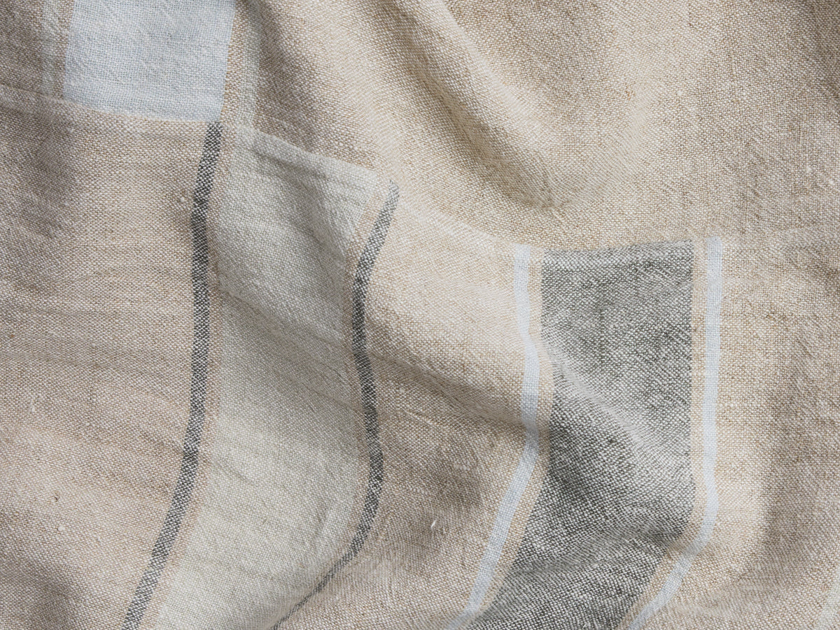 Heritage Linen Bed Cover (Natural Stripe Cool)