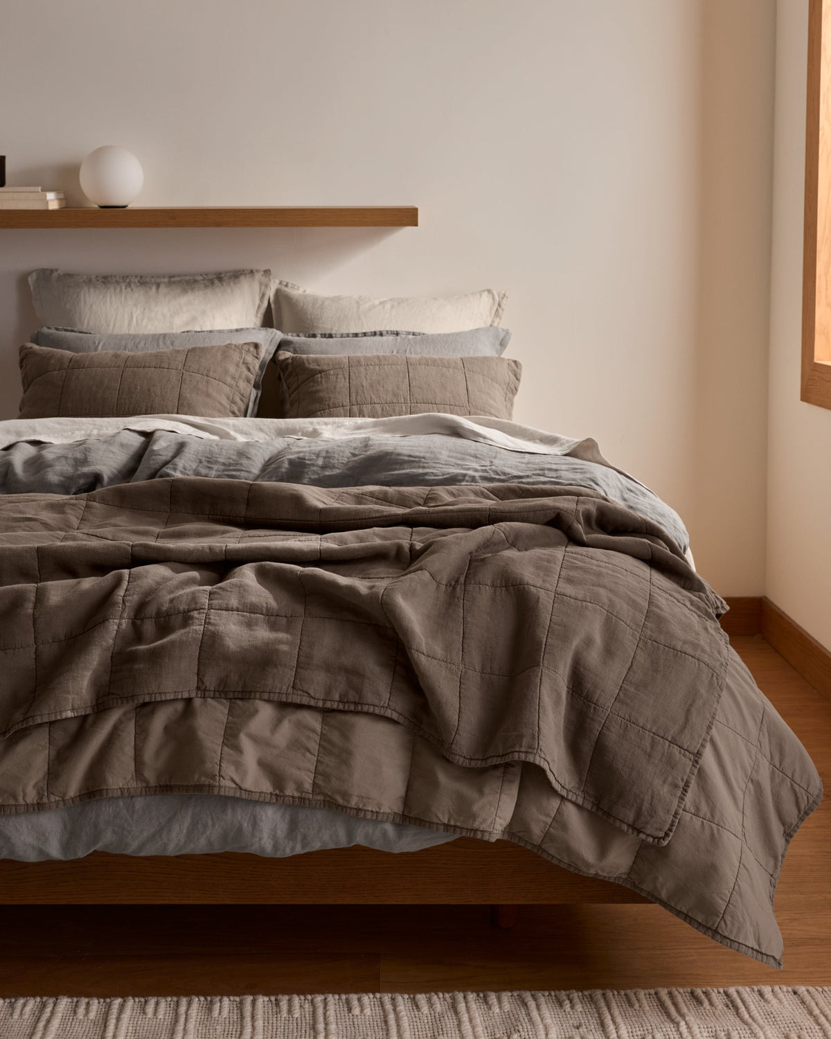 Linen Box Quilted Sham Set (Warm Grey)
