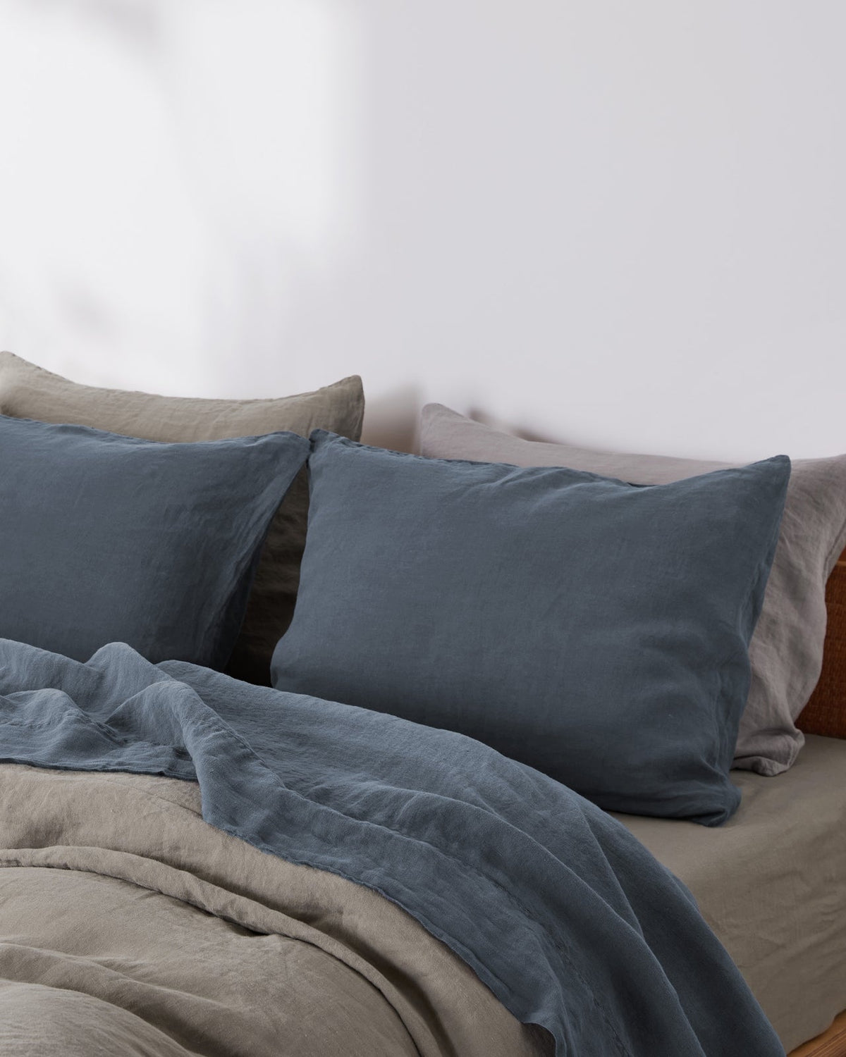 Linen Pillowcase Set (Dusk)
