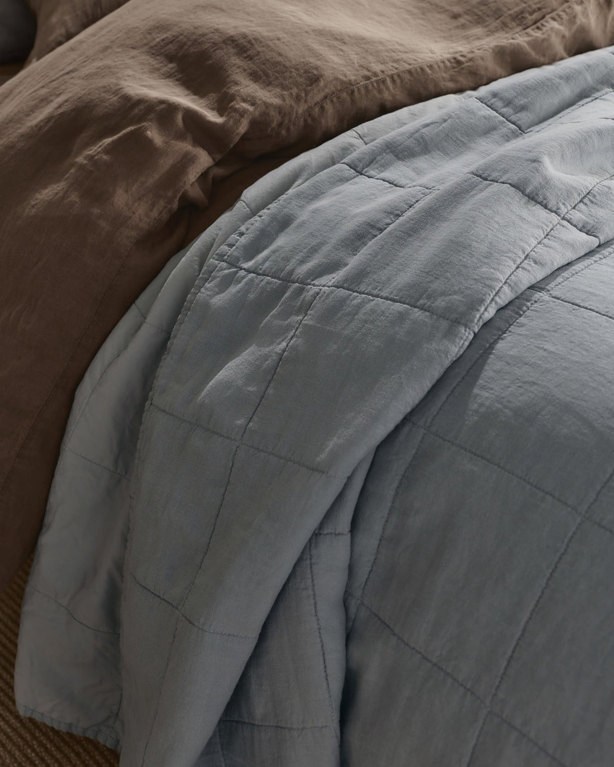 Linen Box Quilt (Sky)