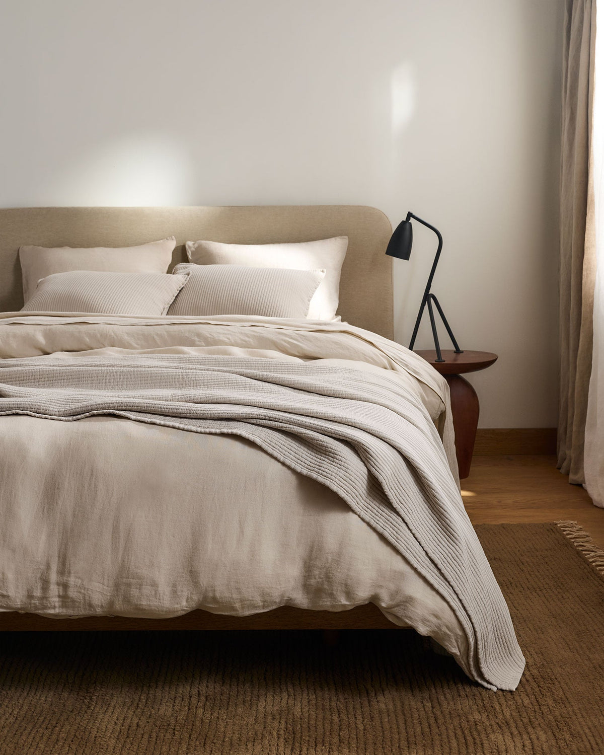 Matelasse Coverlet (Bone)