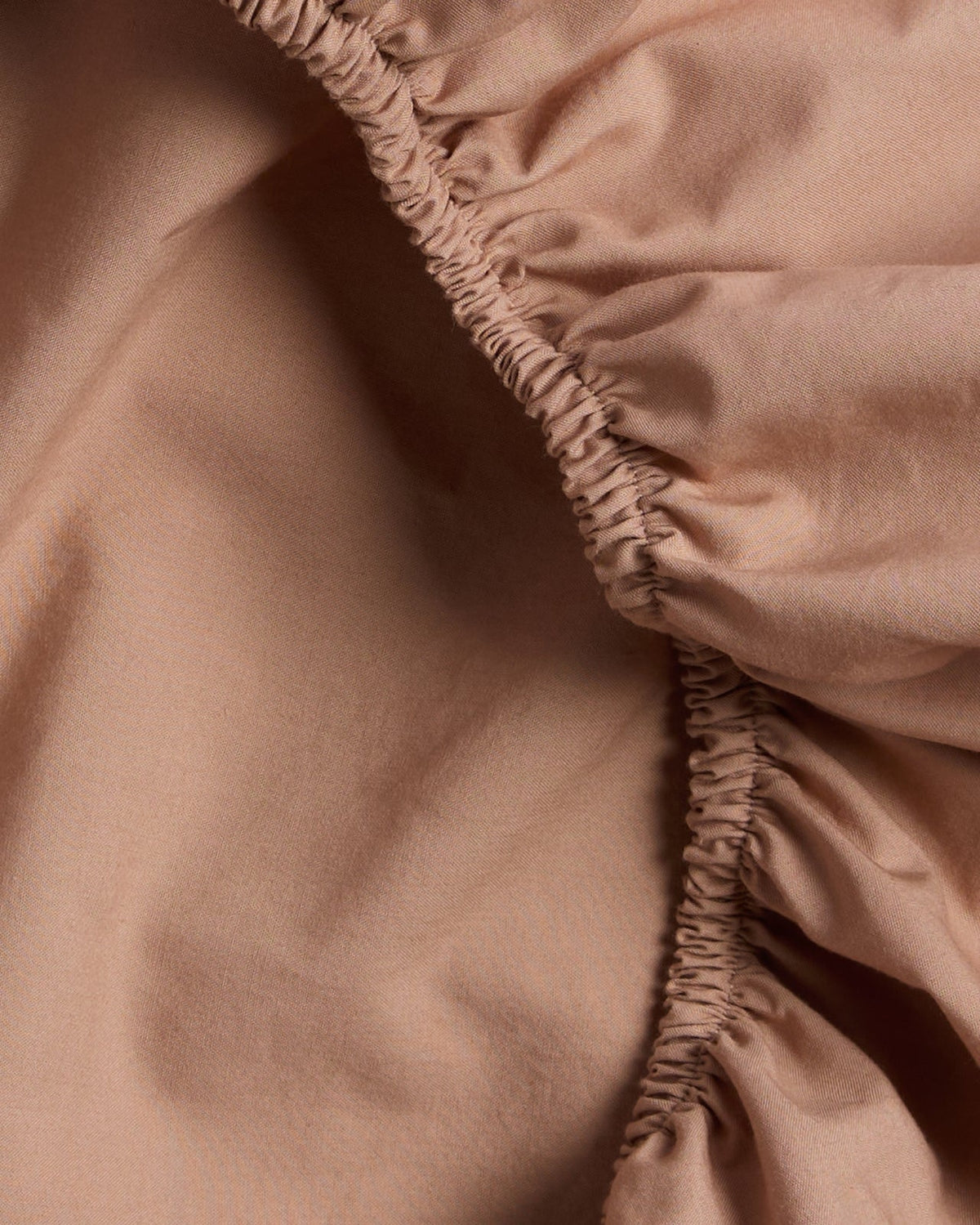 Percale Fitted Sheet (Adobe)
