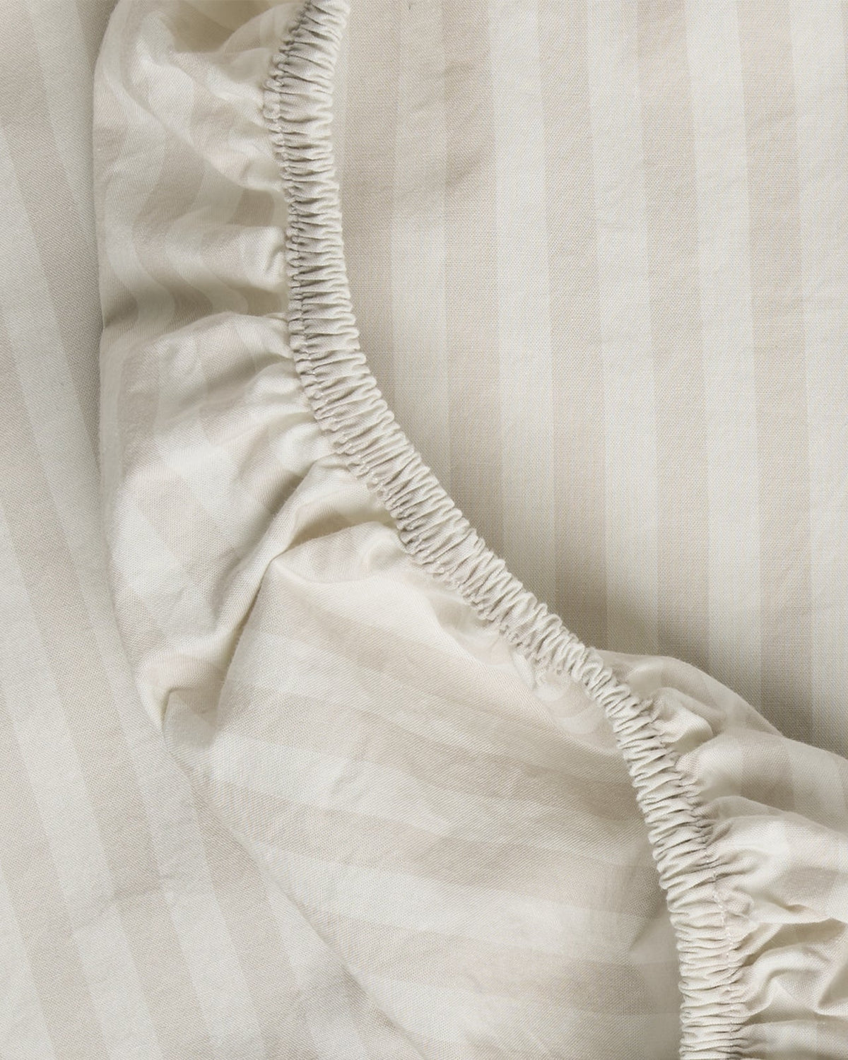 Percale Fitted Sheet (Bone Stripe)