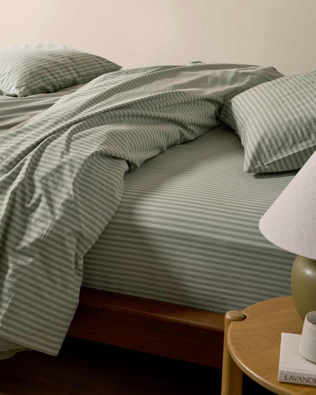 Percale Fitted Sheet (Moss Stripe)